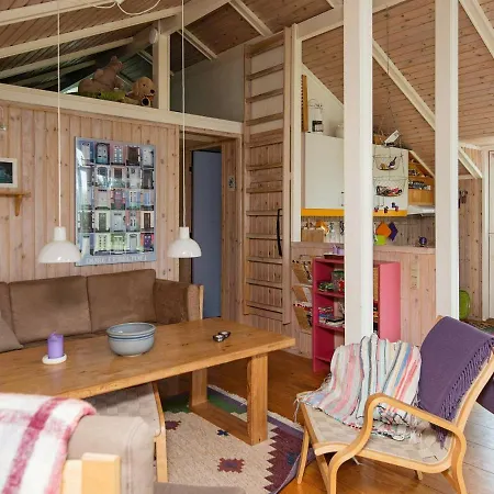 Сasa de vacaciones Two-bedroom Holiday In 5