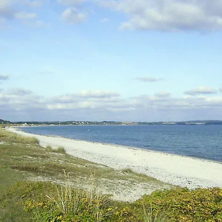 Two-bedroom Holiday In 5 Ebeltoft